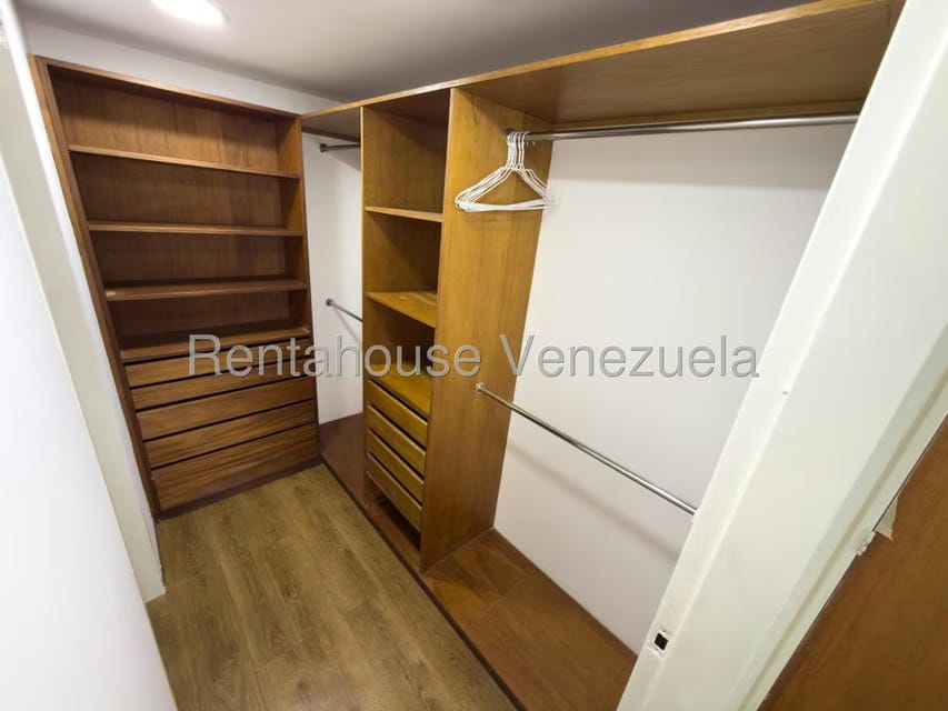 Apartamento (1 Nivel) en Alquiler en Los Naranjos de Las Mercedes, Distrito Metropolitano - 15