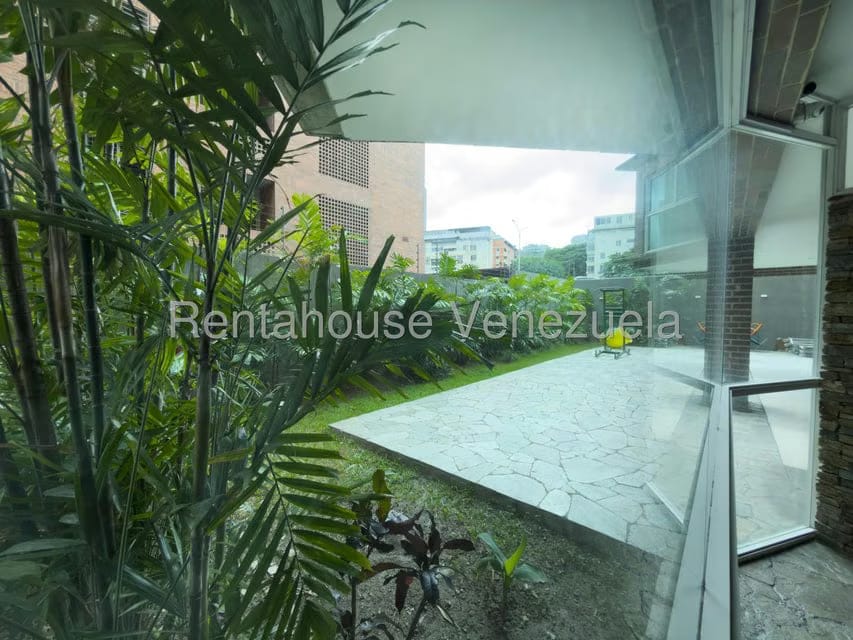 Apartamento (1 Nivel) en Alquiler en Los Naranjos de Las Mercedes, Distrito Metropolitano - 21