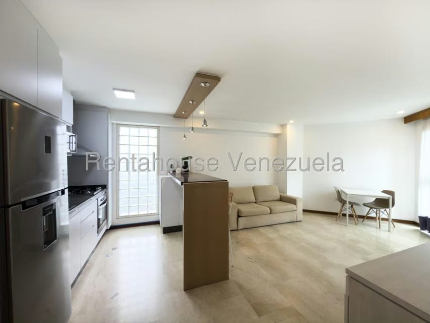 Apartamento (1 Nivel) en Alquiler en Los Naranjos de Las Mercedes, Distrito Metropolitano - 10