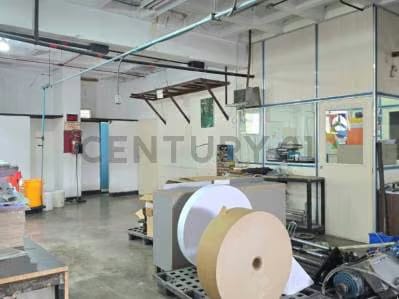 SE ALQUILA LOCAL NDUSTRIAL EN LA MEJOR ZONA DE LA TRINIDAD, MUNICIPIO BARUTA