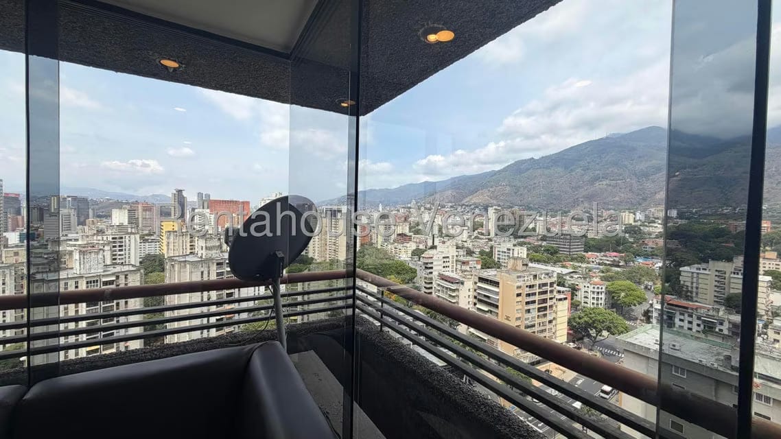 Apartamento (1 Nivel) en Alquiler en Chacao, Distrito Metropolitano - 17