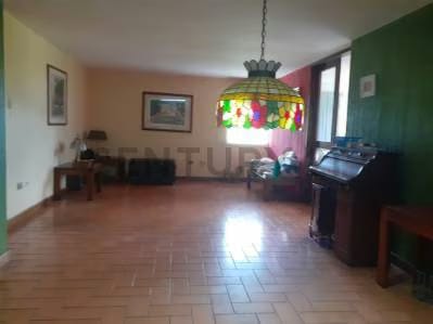 En Alquiler espacioso Apto original, habitable en la Urbanización El Cafetal - 6