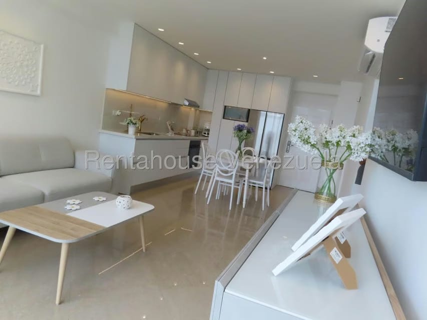 Apartamento (1 Nivel) en Venta en Playa Moreno, Nueva Esparta - 13