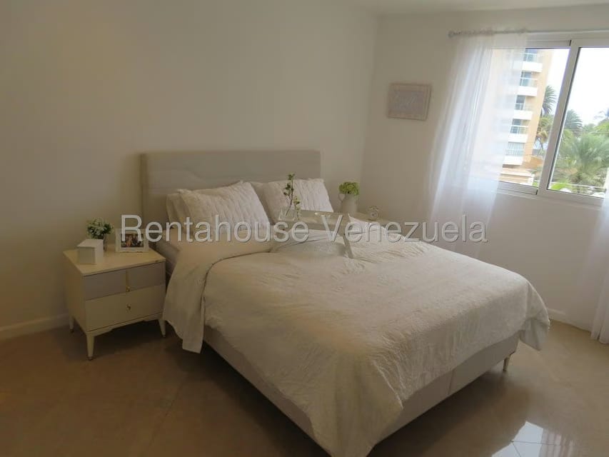 Apartamento (1 Nivel) en Venta en Playa Moreno, Nueva Esparta - 21