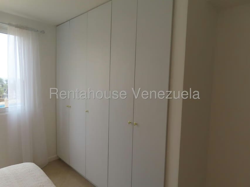 Apartamento (1 Nivel) en Venta en Playa Moreno, Nueva Esparta - 24