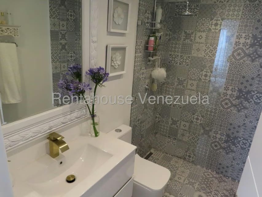 Apartamento (1 Nivel) en Venta en Playa Moreno, Nueva Esparta - 26