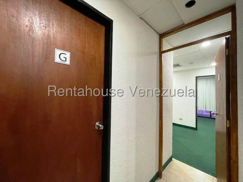 Comercial (Local Comercial) en Venta en Los Samanes, Distrito Metropolitano - 35