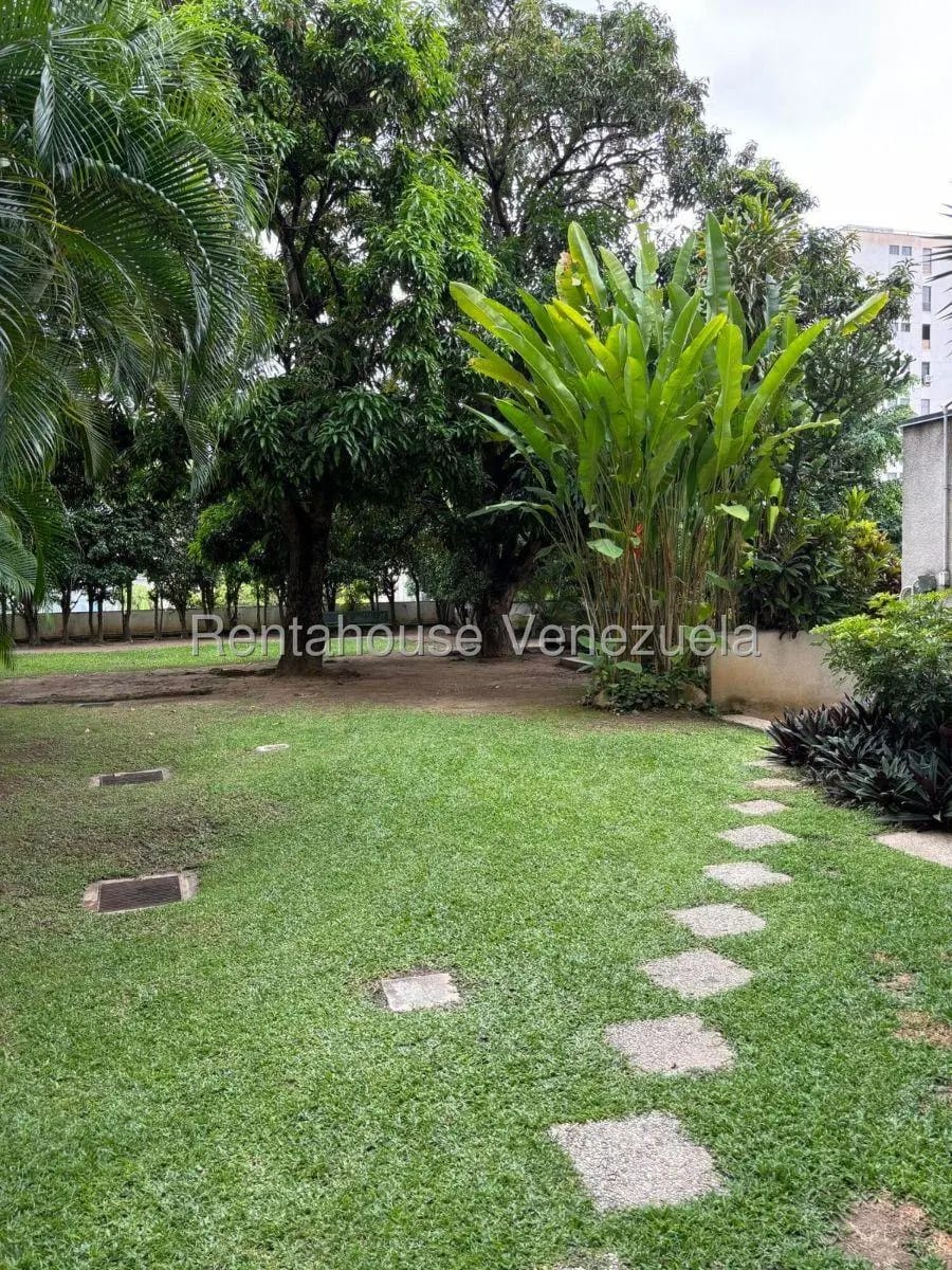 Apartamento en Alquiler en Los Palos Grandes Caracas