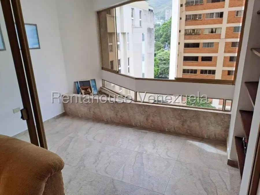 Apartamento en Alquiler en Los Palos Grandes Caracas - 2