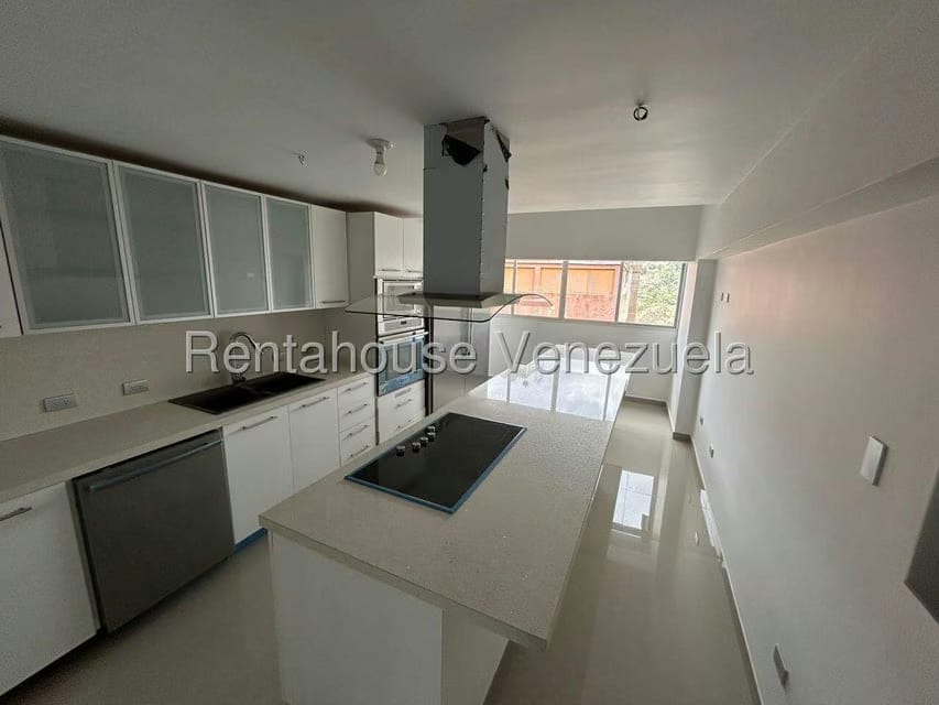 Apartamento (1 Nivel) en Venta en Los Naranjos del Cafetal, Distrito Metropolitano - 11