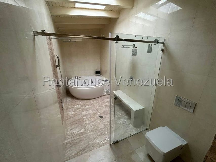 Apartamento (1 Nivel) en Venta en Los Naranjos del Cafetal, Distrito Metropolitano - 18