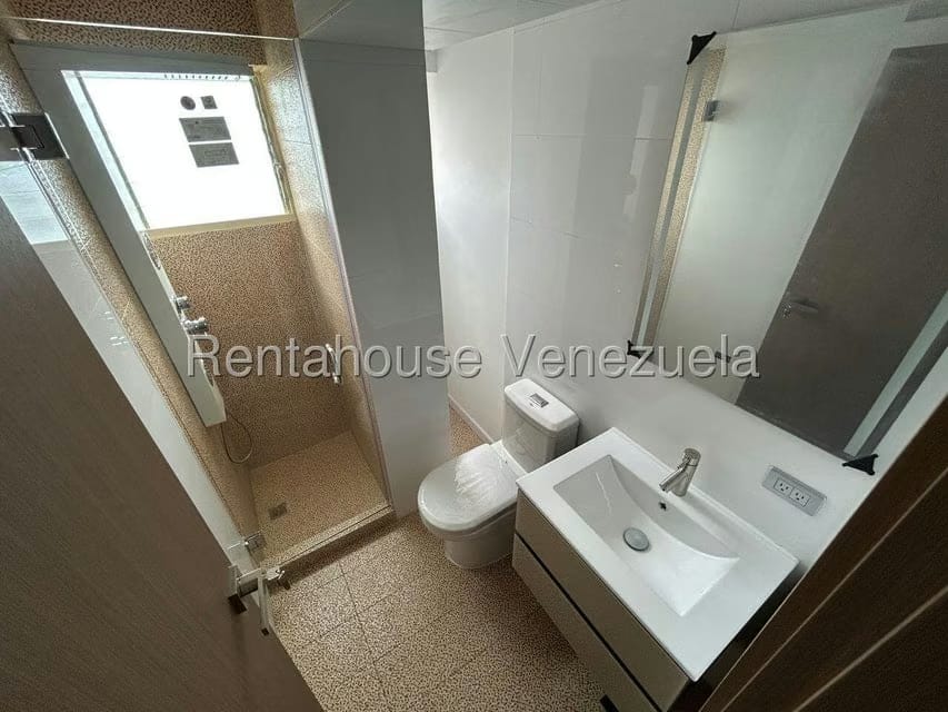 Apartamento (1 Nivel) en Venta en Los Naranjos del Cafetal, Distrito Metropolitano - 25