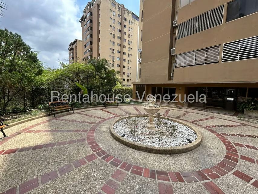 Apartamento (1 Nivel) en Venta en Los Naranjos del Cafetal, Distrito Metropolitano - 30