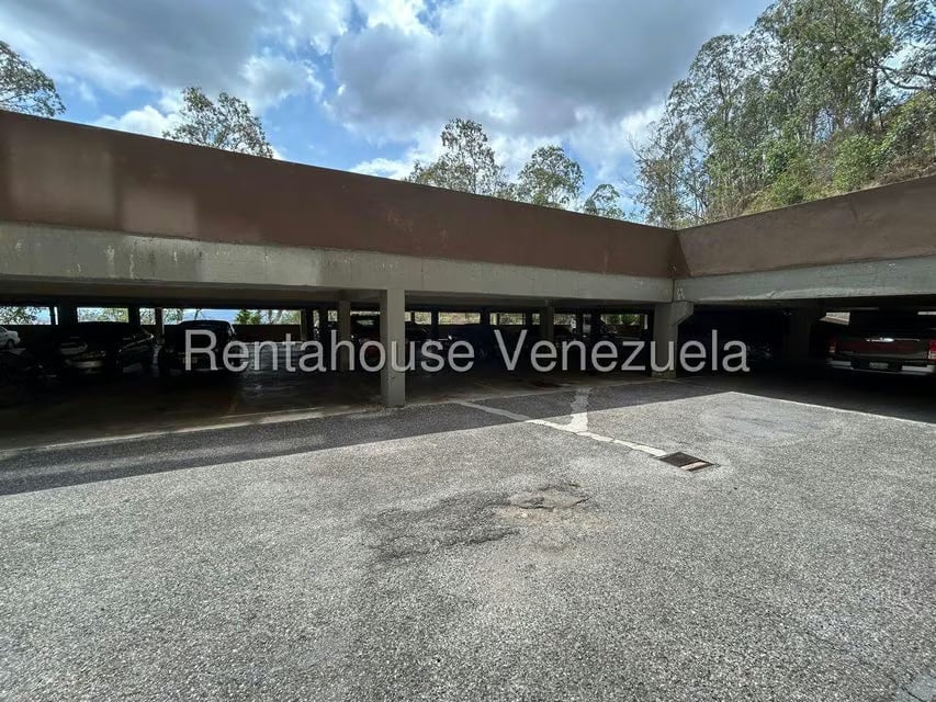 Apartamento (1 Nivel) en Venta en Los Naranjos del Cafetal, Distrito Metropolitano - 33