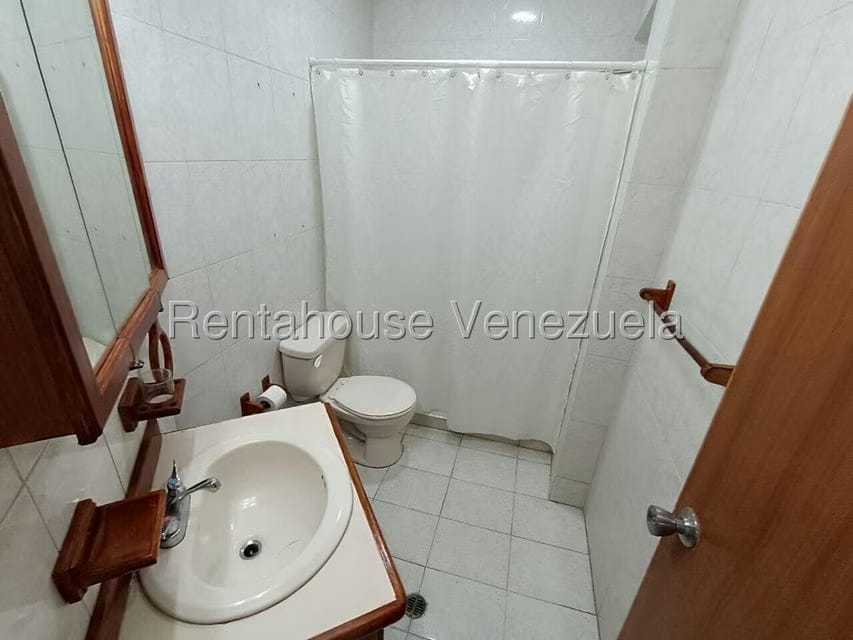 Apartamento (1 Nivel) en Alquiler en Manongo, Carabobo - 24