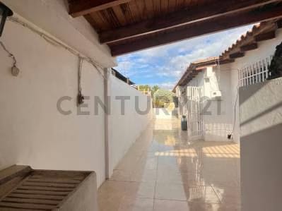 Casa en excelente estado, Urbanizacion Privada San Miguel, Calle principal - 4