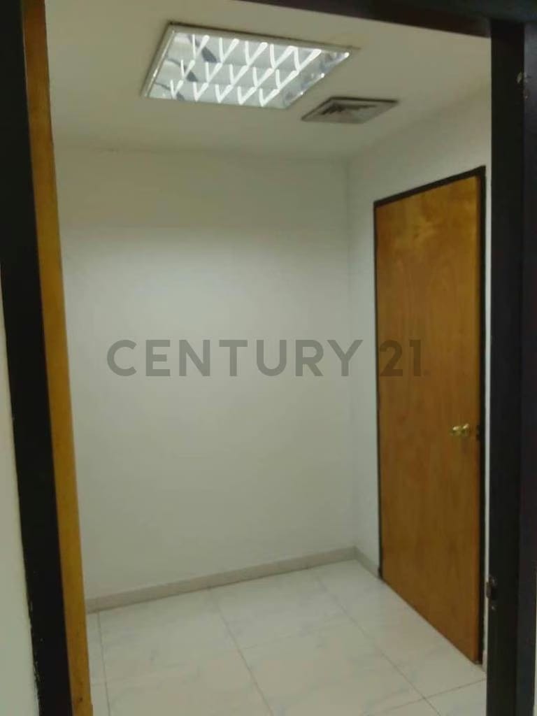 LOCAL COMERCIAL EDIFICIO MALIZIA - 3