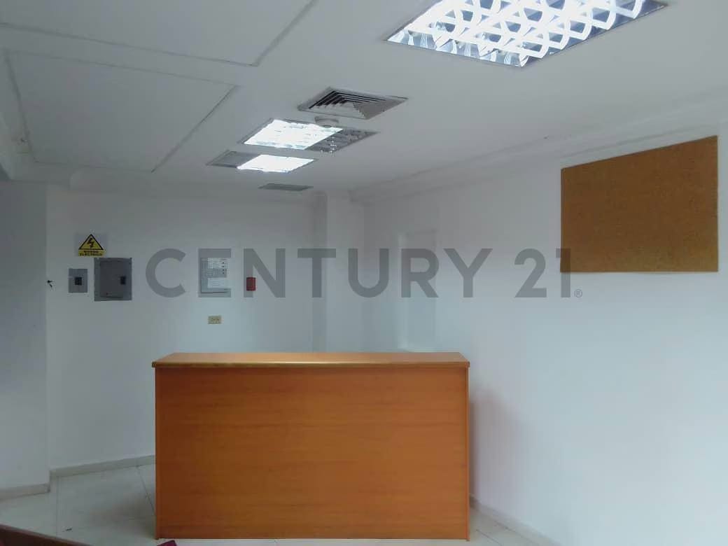 LOCAL COMERCIAL EDIFICIO MALIZIA - 6