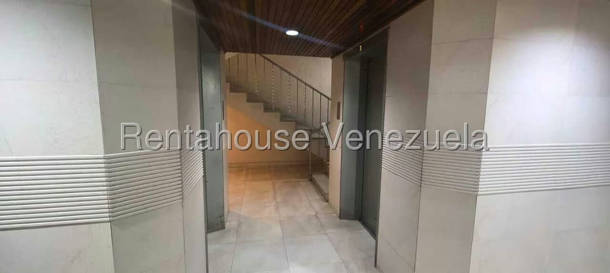 Apartamento (1 Nivel) en Venta en Chuao, Distrito Metropolitano - 14