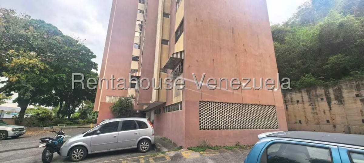Apartamento (1 Nivel) en Venta en Chuao, Distrito Metropolitano - 4