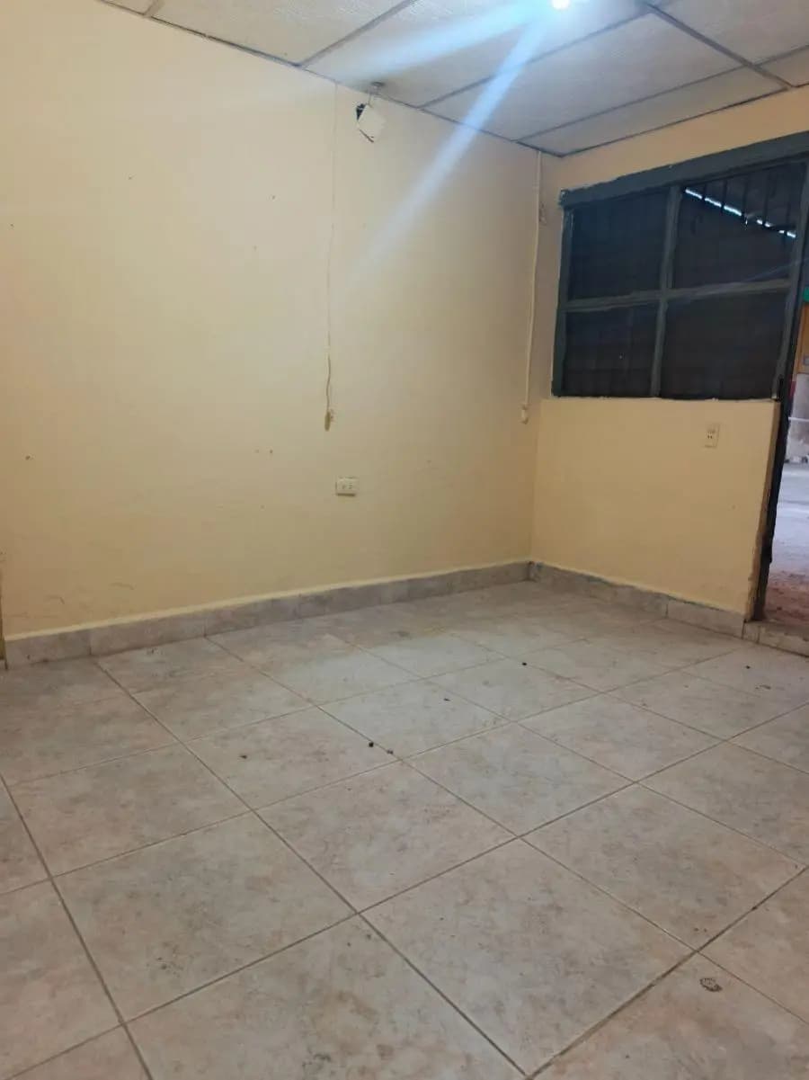 Galpon en Venta en Guacara - 10