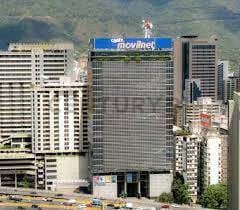 excelente oficina con excelentes acabados posee 4 espacios gerenciales,baños. - 2