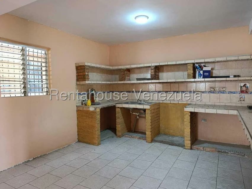 Casa (Duplex) en Alquiler en El Manzano, Lara - 11