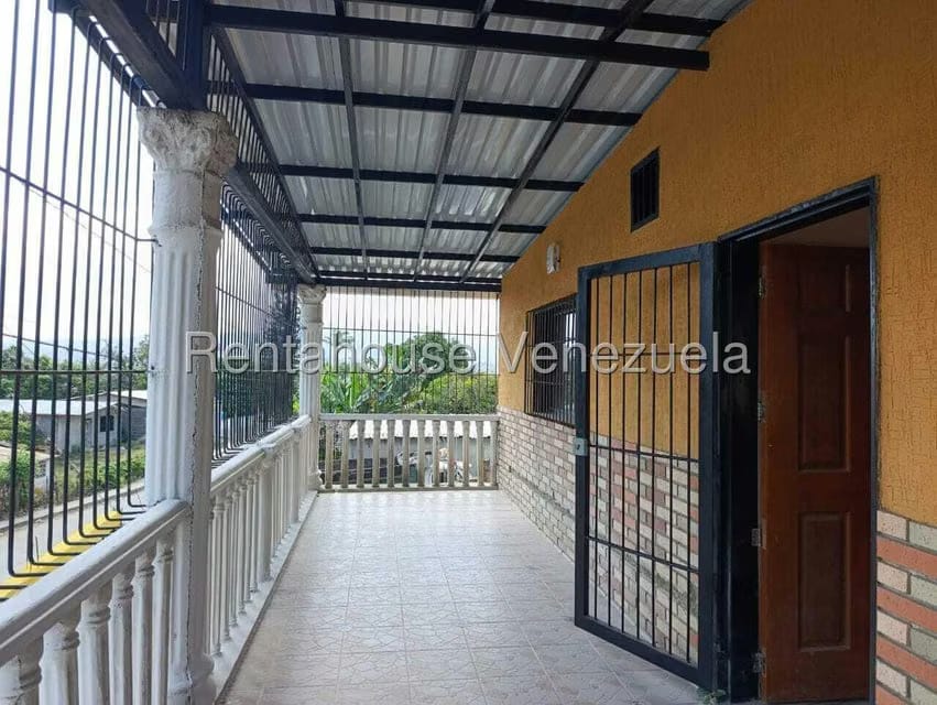 Casa (Duplex) en Alquiler en El Manzano, Lara - 14