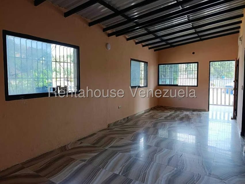 Casa (Duplex) en Alquiler en El Manzano, Lara - 17