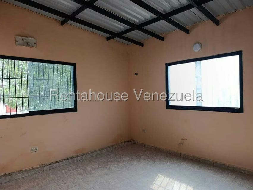 Casa (Duplex) en Alquiler en El Manzano, Lara - 39