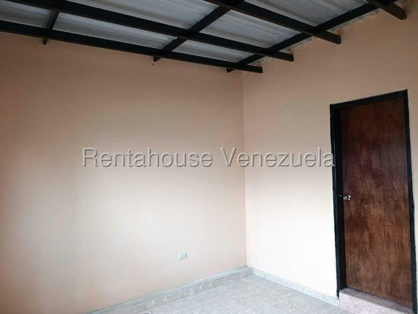 Casa (Duplex) en Alquiler en El Manzano, Lara - 41
