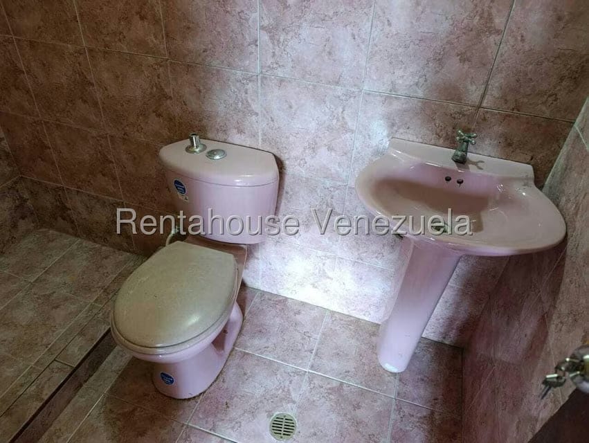 Casa (Duplex) en Alquiler en El Manzano, Lara - 42