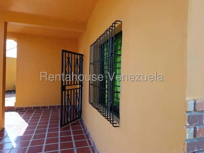 Casa (Duplex) en Alquiler en El Manzano, Lara - 6