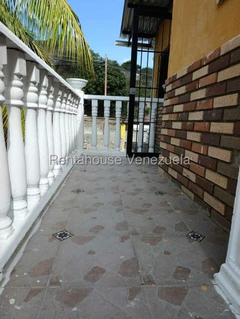 Casa (Duplex) en Alquiler en El Manzano, Lara - 53