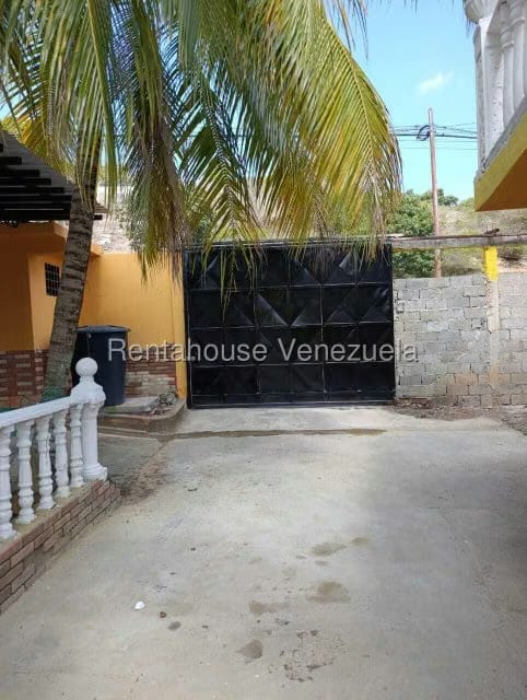 Casa (Duplex) en Alquiler en El Manzano, Lara - 58