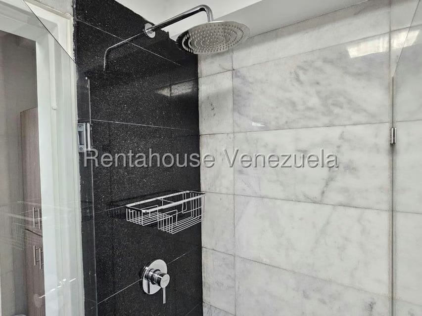 Comercial (Oficina) en Alquiler en Las Mercedes, Distrito Metropolitano - 24
