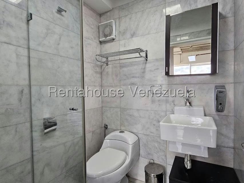 Comercial (Oficina) en Alquiler en Las Mercedes, Distrito Metropolitano - 25