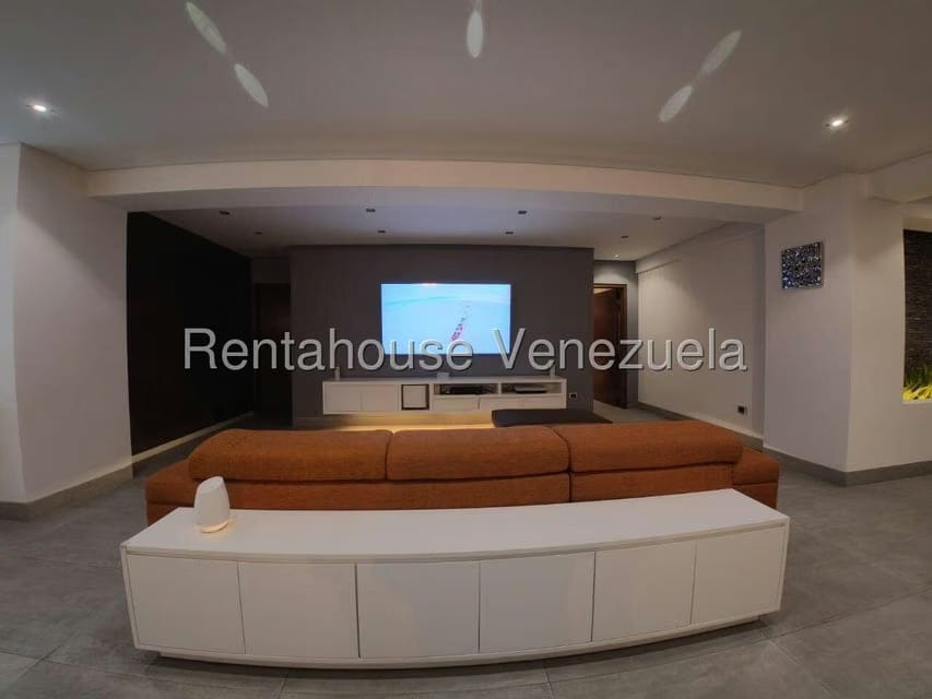 Apartamento (Planta Baja) en Venta en Lomas del Sol, Distrito Metropolitano - 4