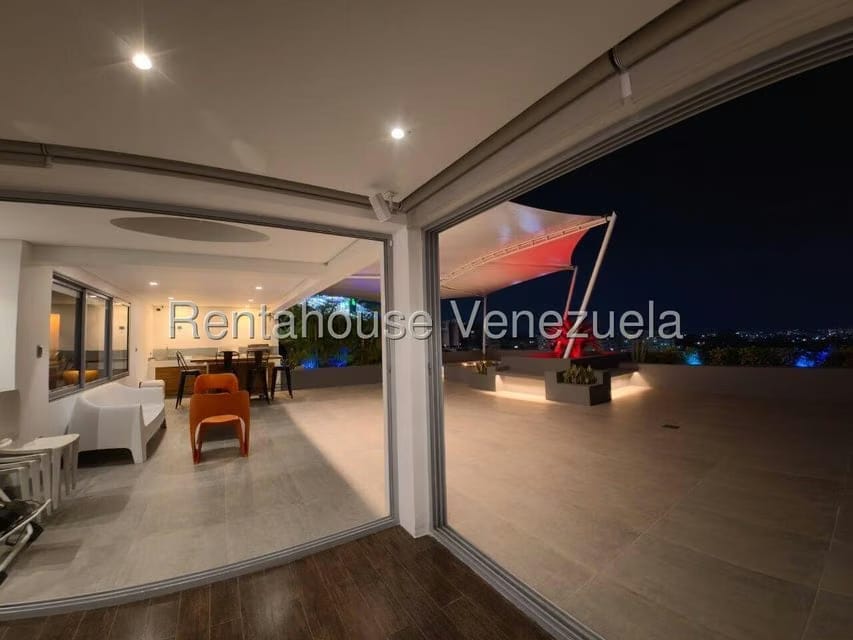 Apartamento (Planta Baja) en Venta en Lomas del Sol, Distrito Metropolitano - 41