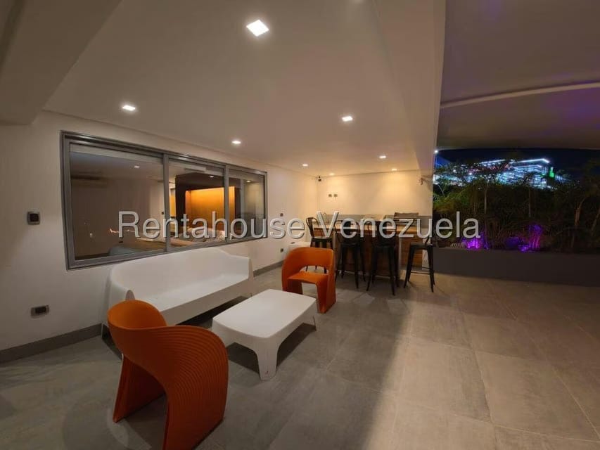 Apartamento (Planta Baja) en Venta en Lomas del Sol, Distrito Metropolitano - 42