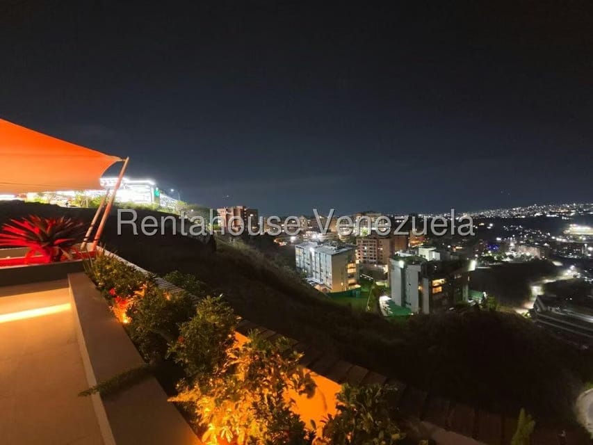 Apartamento (Planta Baja) en Venta en Lomas del Sol, Distrito Metropolitano - 53