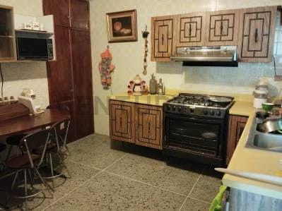 Terreno y Quinta 2 niveles con vista al mar y clima de montaña - 5