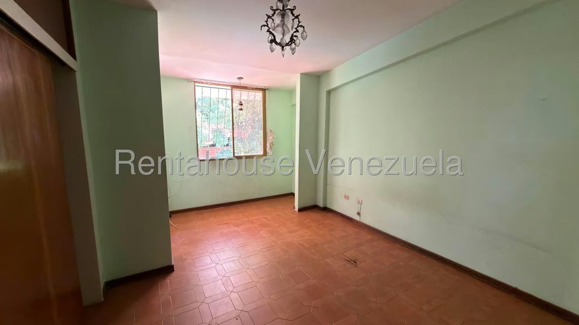 Casa (1 Nivel) en Venta en Los Dos Caminos, Distrito Metropolitano - 22