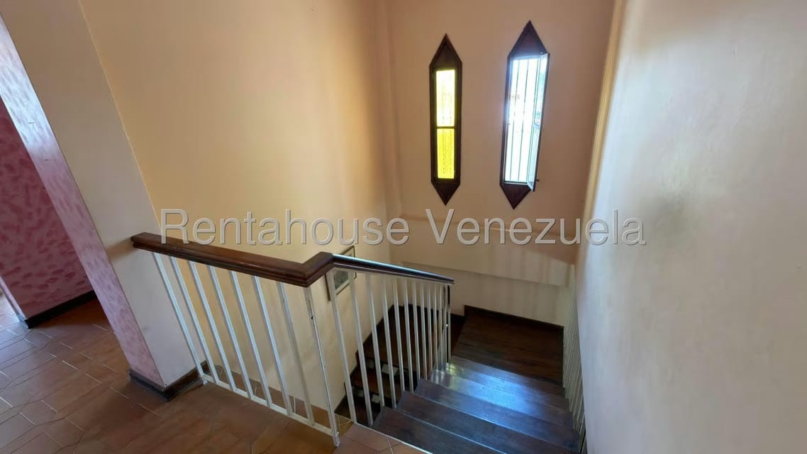 Casa (1 Nivel) en Venta en Los Dos Caminos, Distrito Metropolitano - 23
