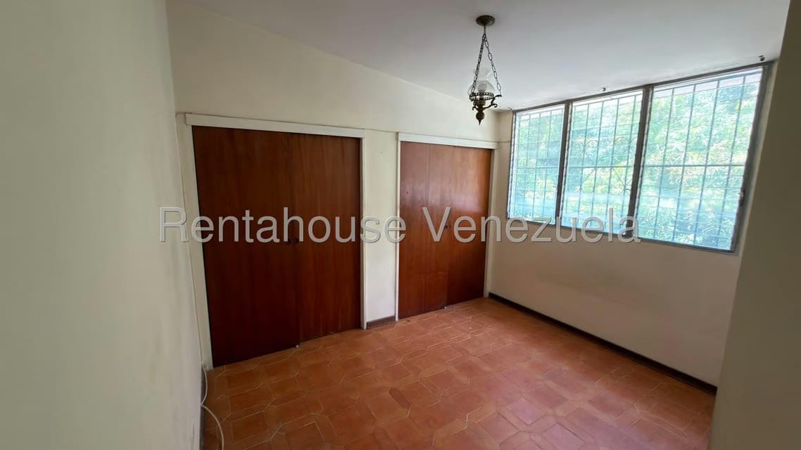 Casa (1 Nivel) en Venta en Los Dos Caminos, Distrito Metropolitano - 26