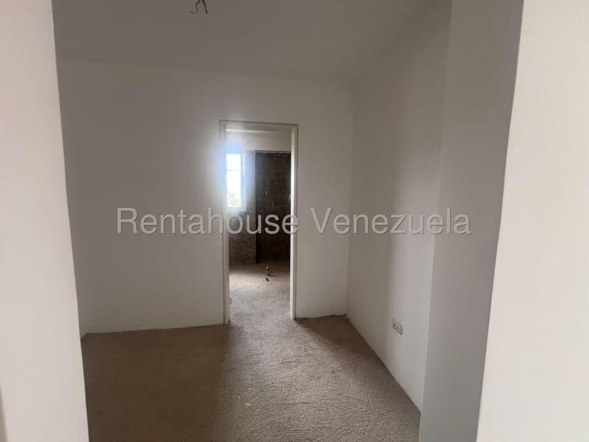 Apartamento (Duplex) en Venta en Llano Alto, Miranda - 13