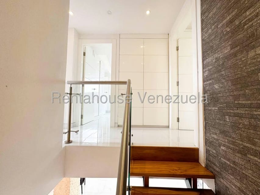 Apartamento (1 Nivel) en Venta en Las Mesetas de Santa Rosa de Lima, Distrito Metropolitano - 40