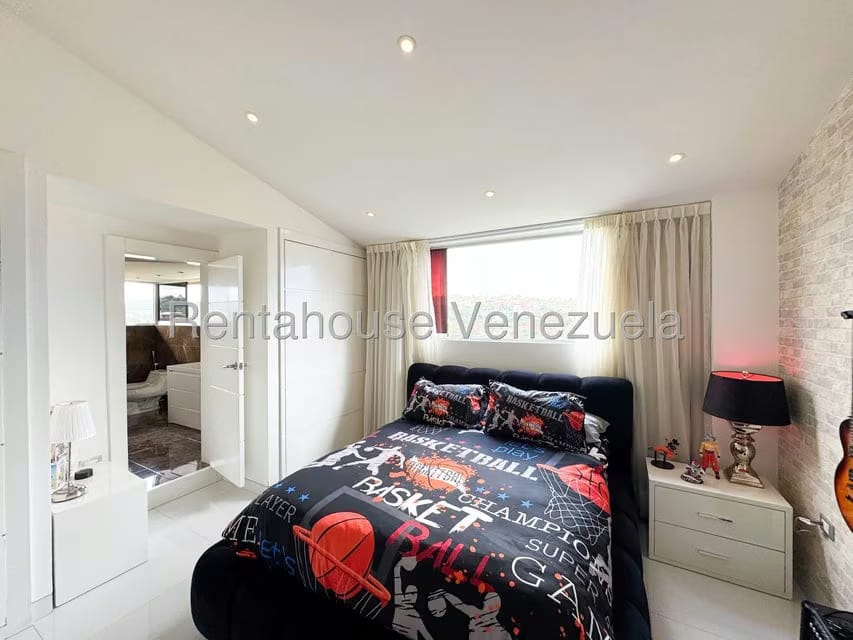 Apartamento (1 Nivel) en Venta en Las Mesetas de Santa Rosa de Lima, Distrito Metropolitano - 63