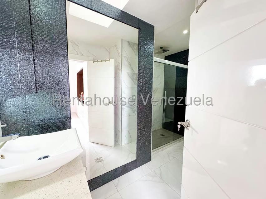 Apartamento (1 Nivel) en Venta en Las Mesetas de Santa Rosa de Lima, Distrito Metropolitano - 73