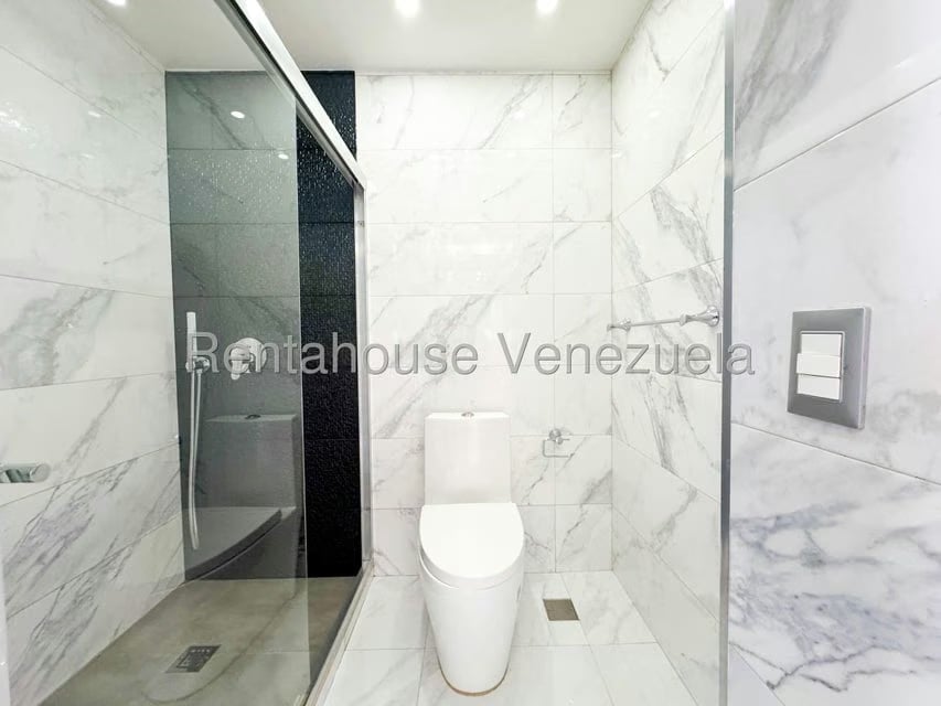 Apartamento (1 Nivel) en Venta en Las Mesetas de Santa Rosa de Lima, Distrito Metropolitano - 74